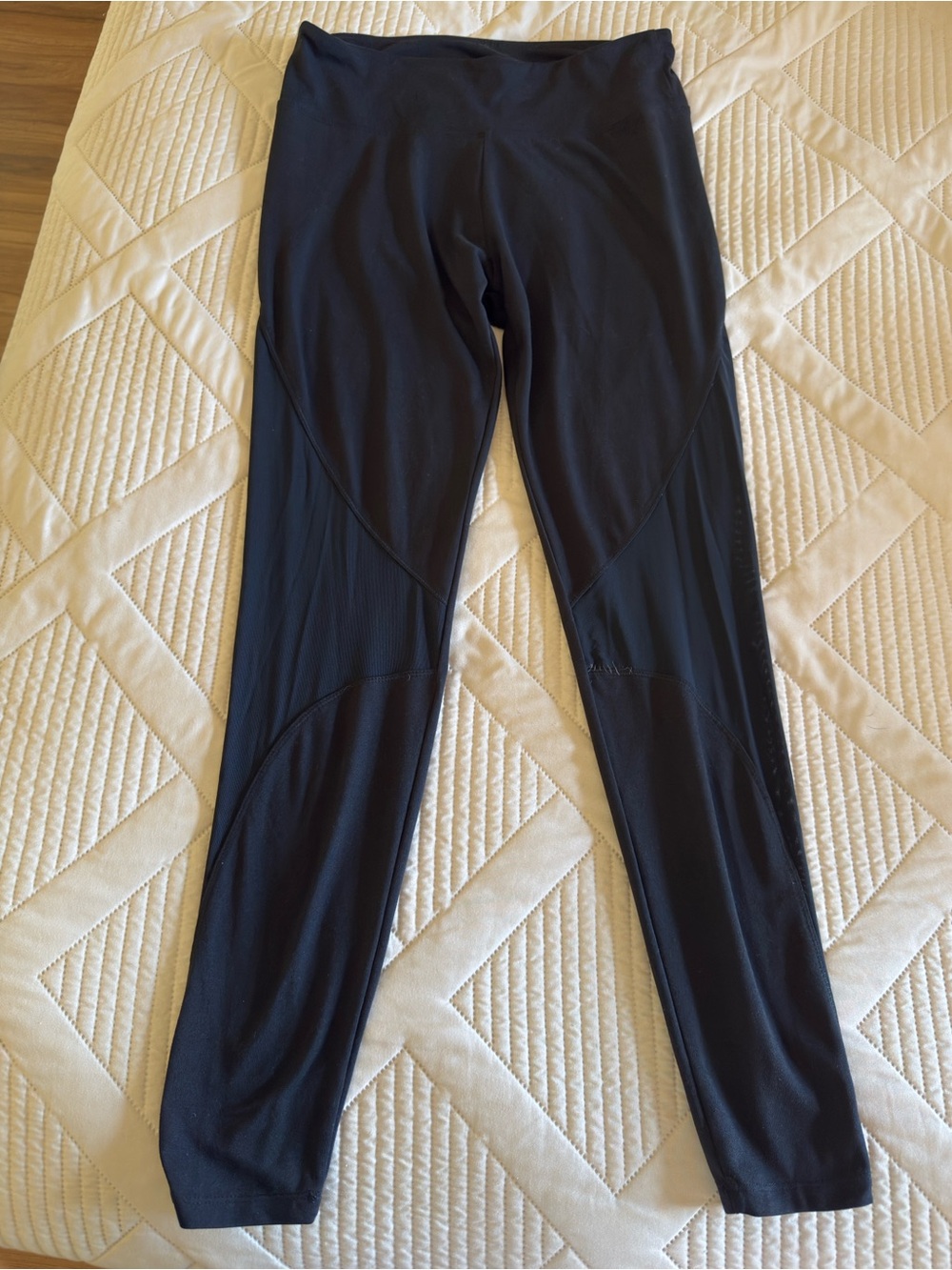 Balance Collection Women’s Black High-Rise Leggings w/ Mesh Details